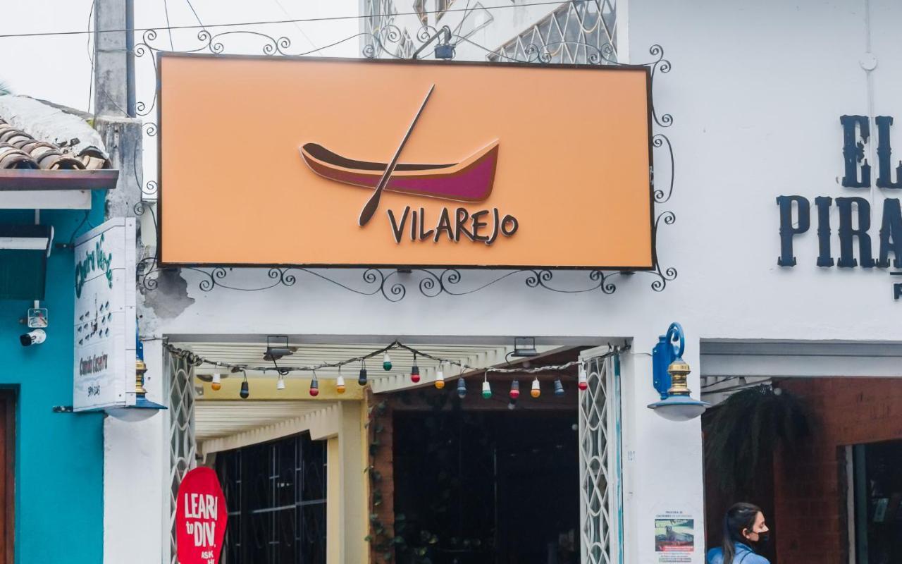 Vilarejo - Centro Historico Ilhabela Bagian luar foto